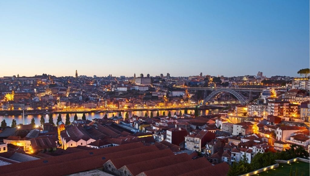 WOW_View of Porto